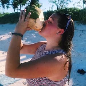 Meet your Posher, Cierra